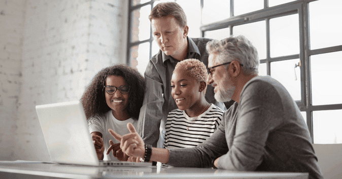 hr provide training and development opportunities to managers