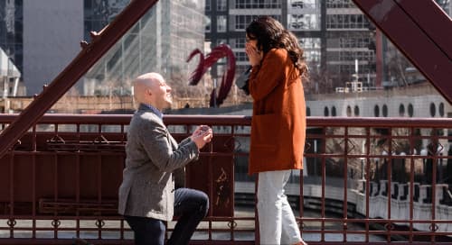 man proposing to woman